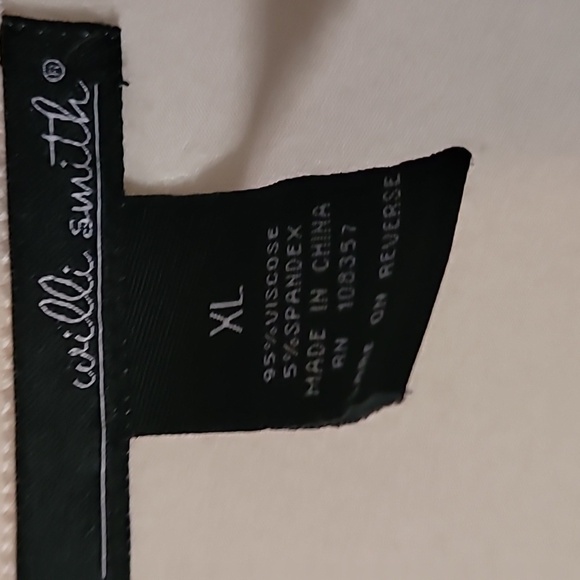 Cute Shirt 💖 - Picture 3 of 4